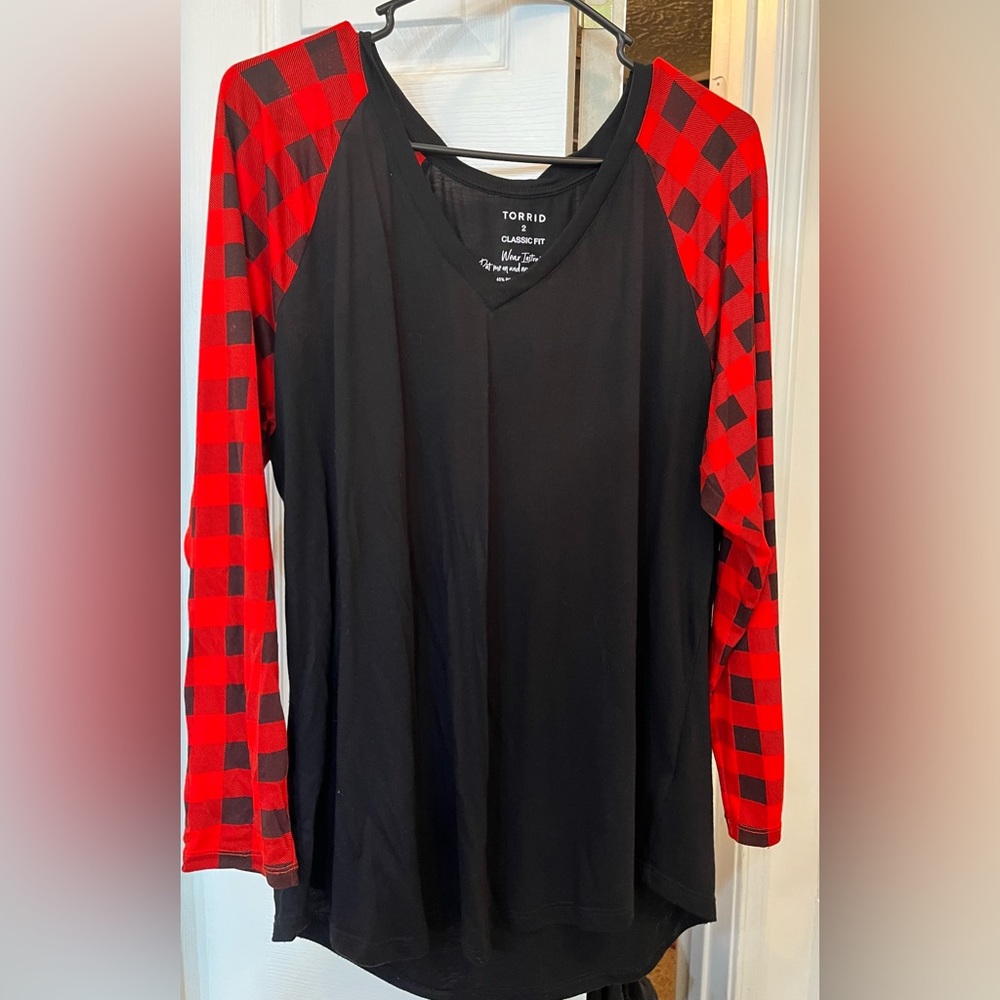 Torrid Black Top with Red Checkered Sleeves